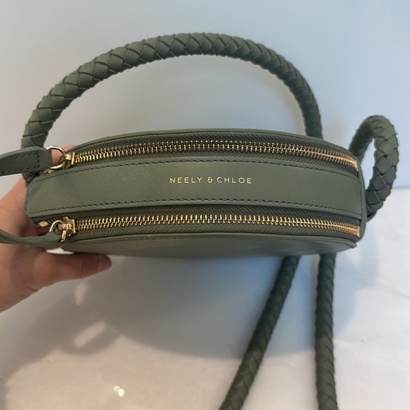 Neely and Chloe canteen bag army green - Picture 2 of 4